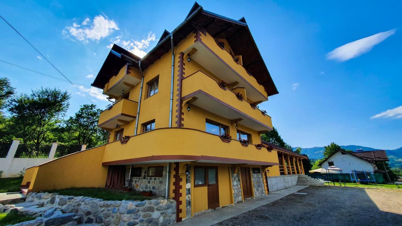 Pensiunea Annalisa Corbeni Exterior photo
